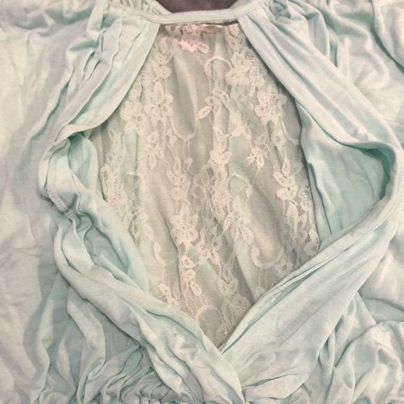 Bongo Top - Picture 2 of 4